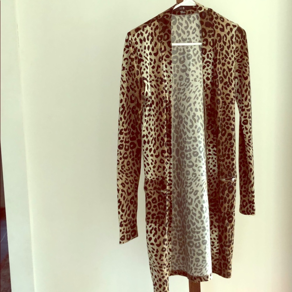 Fun open front duster